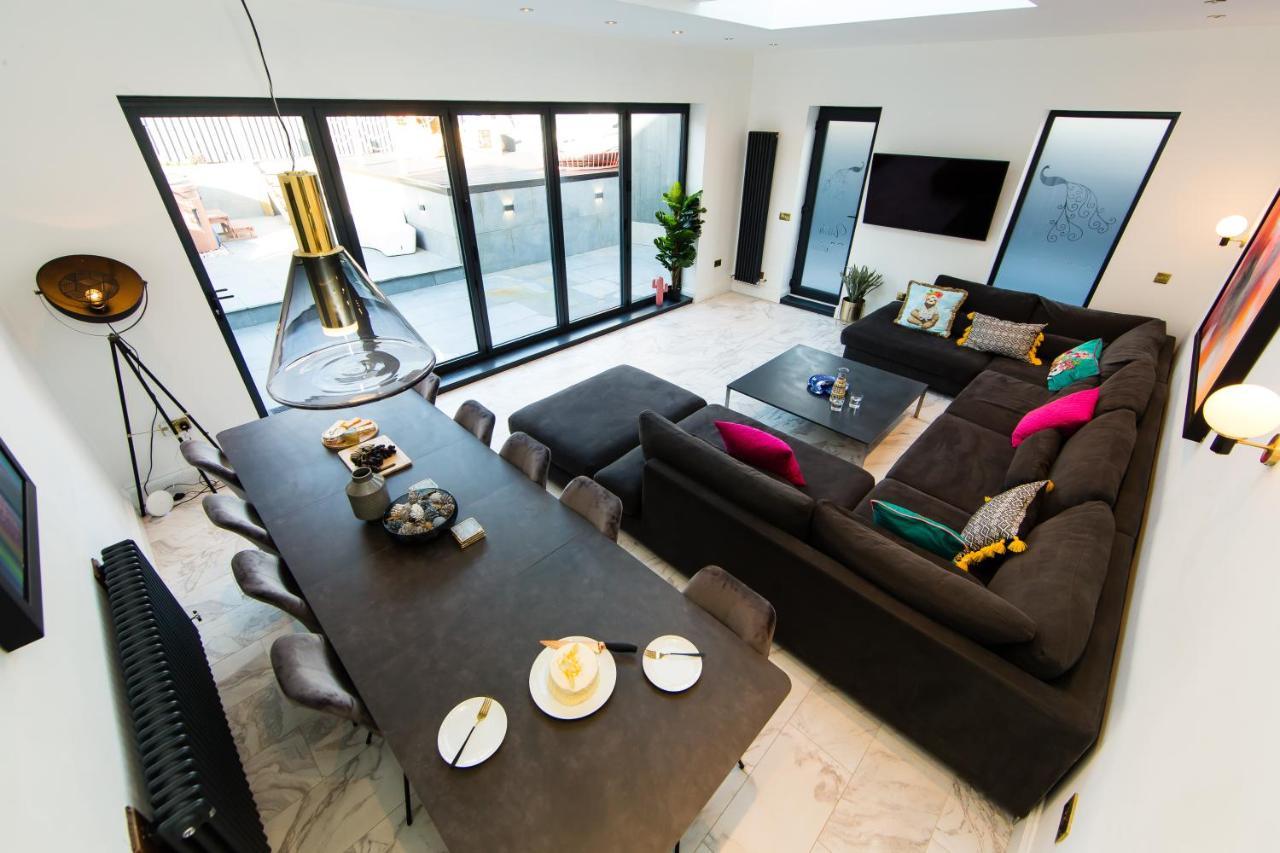 Rounton Villa By Maison Parfaite - Hot Tub - Sea Views - Parking โรบินฮูดส์เบย์ ภายนอก รูปภาพ