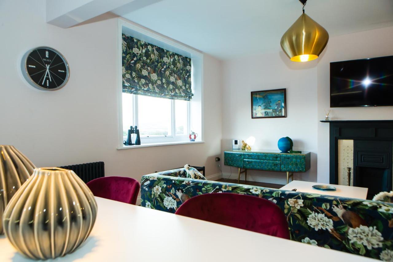 Rounton Villa By Maison Parfaite - Hot Tub - Sea Views - Parking โรบินฮูดส์เบย์ ภายนอก รูปภาพ